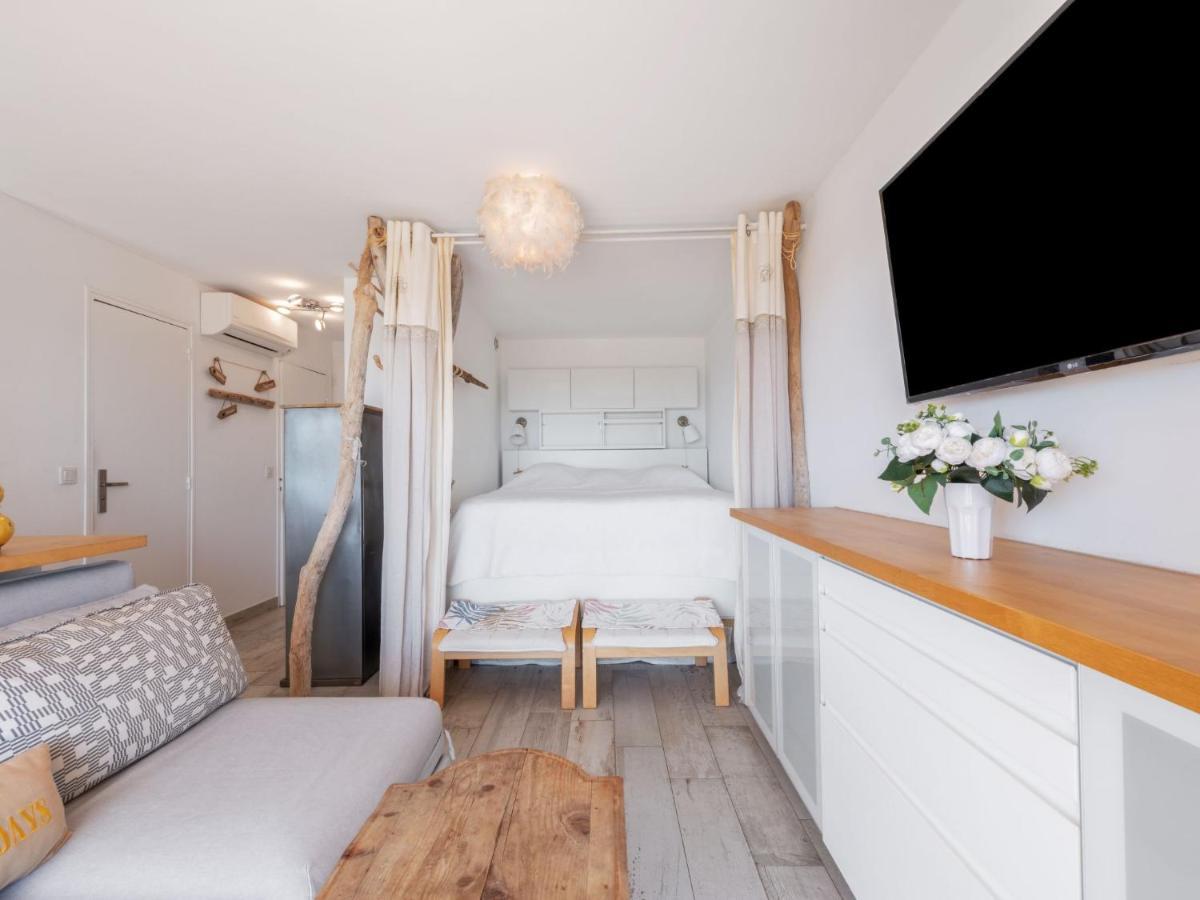 Studio La Croix Du Sud-27 By Interhome Cavalaire-sur-Mer Exteriör bild
