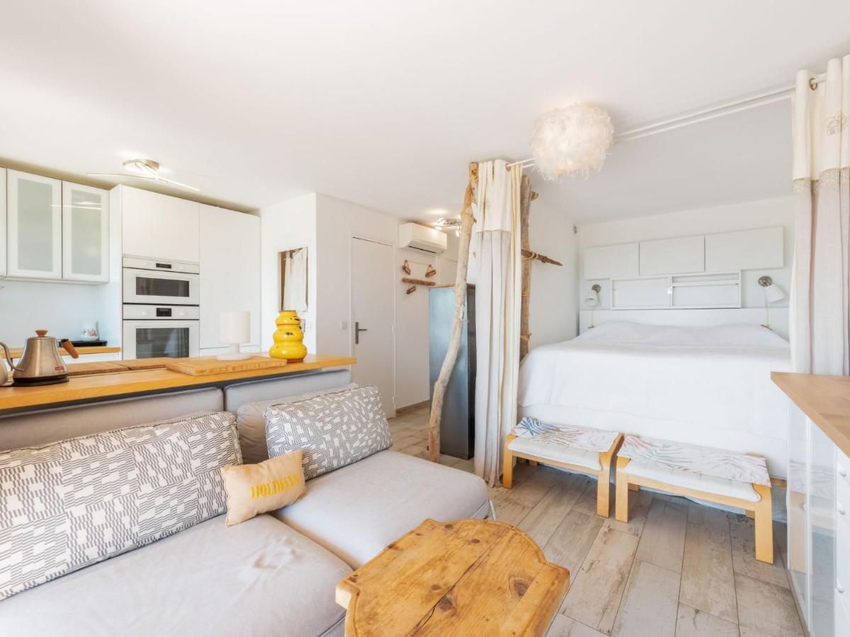Studio La Croix Du Sud-27 By Interhome Cavalaire-sur-Mer Exteriör bild
