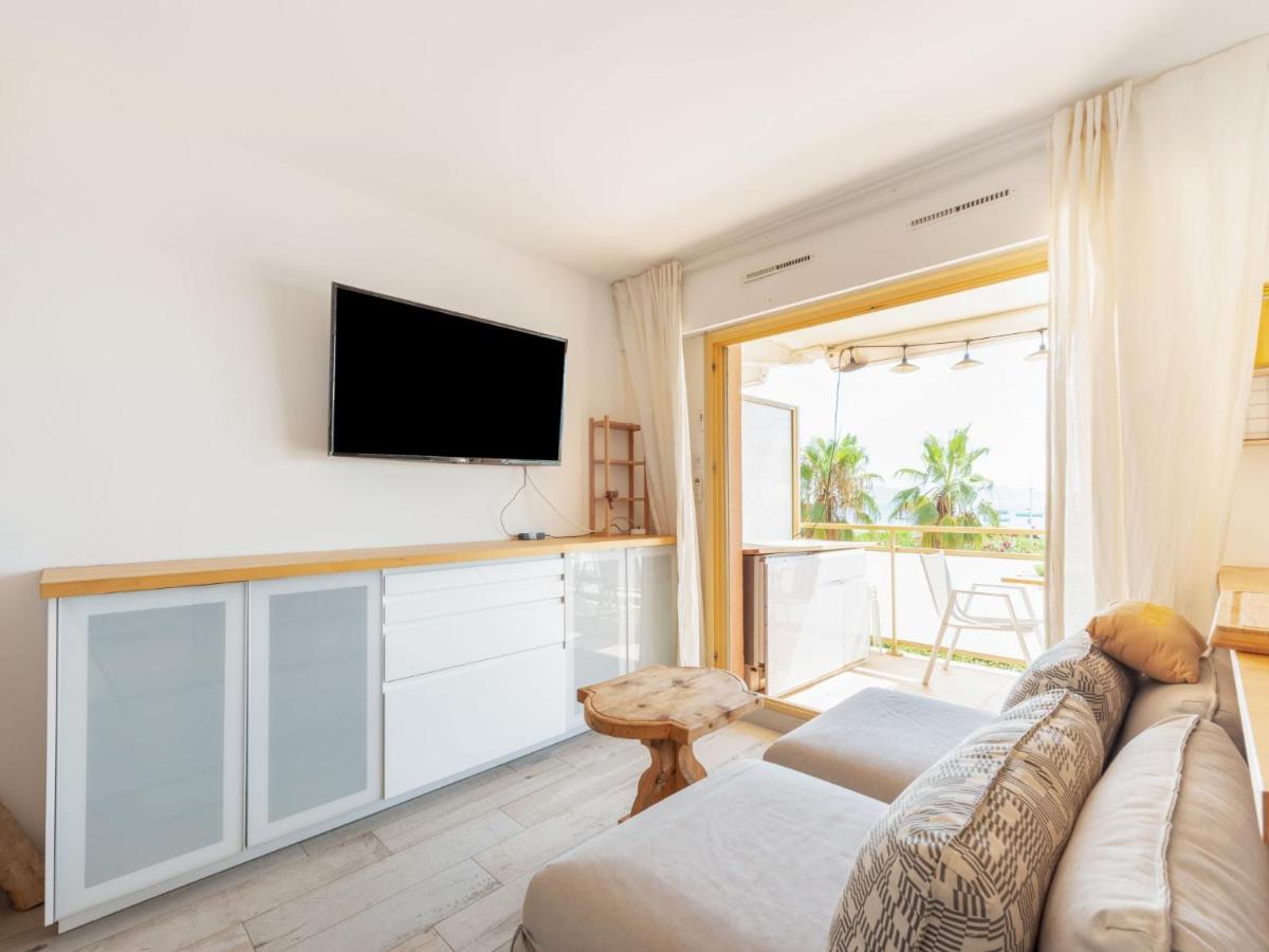 Studio La Croix Du Sud-27 By Interhome Cavalaire-sur-Mer Exteriör bild